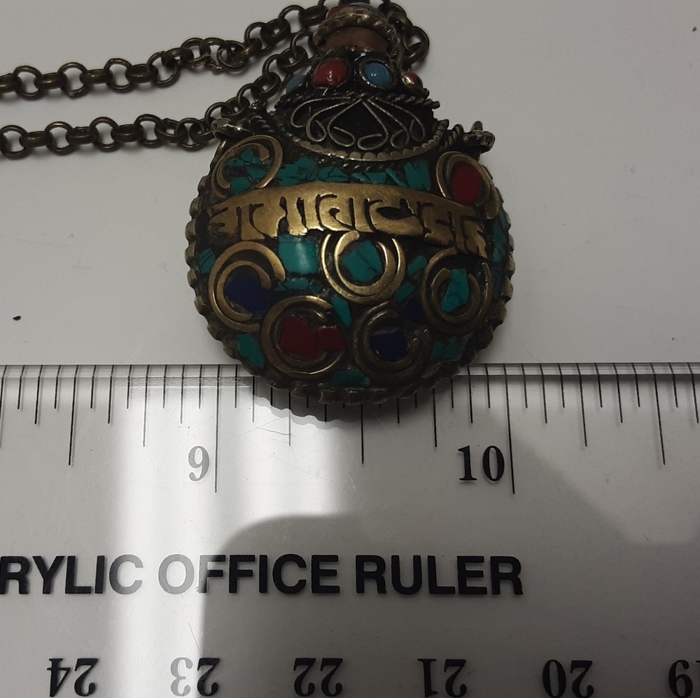 VINTAGE BUDDHISM GOLD and TURQUOISE  PENDANT - Picture 3 of 4